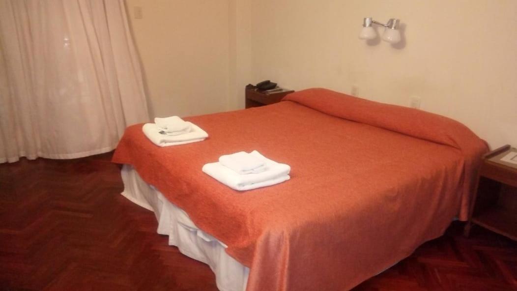 Crystal Hotel Salta Luaran gambar